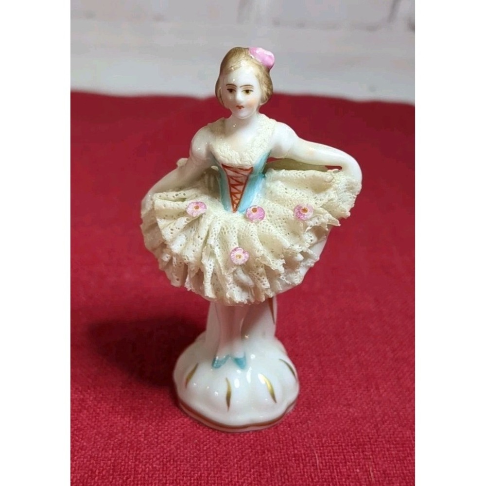 Volkstedt Dresden Lace Porcelain‎ Miniature Ballerina Dancer Figurine 3.5"
